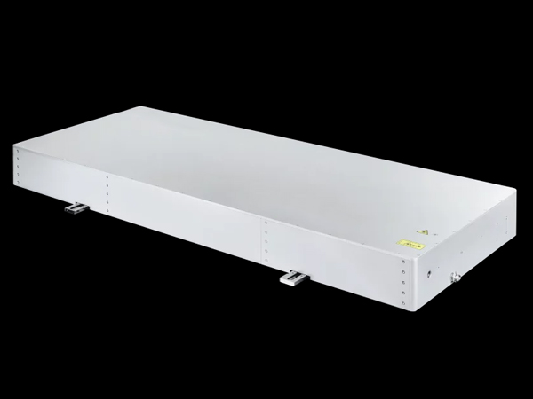 Fluence推出了新的30W飛秒激光器，并將其應(yīng)用于眼科領(lǐng)域